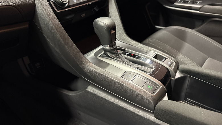 Honda Civic 1.0 VTEC Turbo SR 5dr CVT Petrol Hatchback